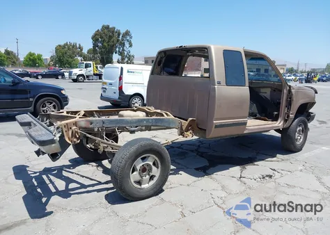 1994 GMC Sierra K1500 z USA, uszkodzony, nr VIN 2GTEK19K5R1545221